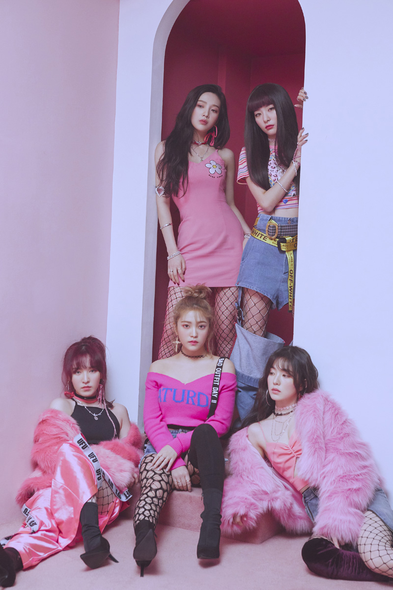 RED VELVET