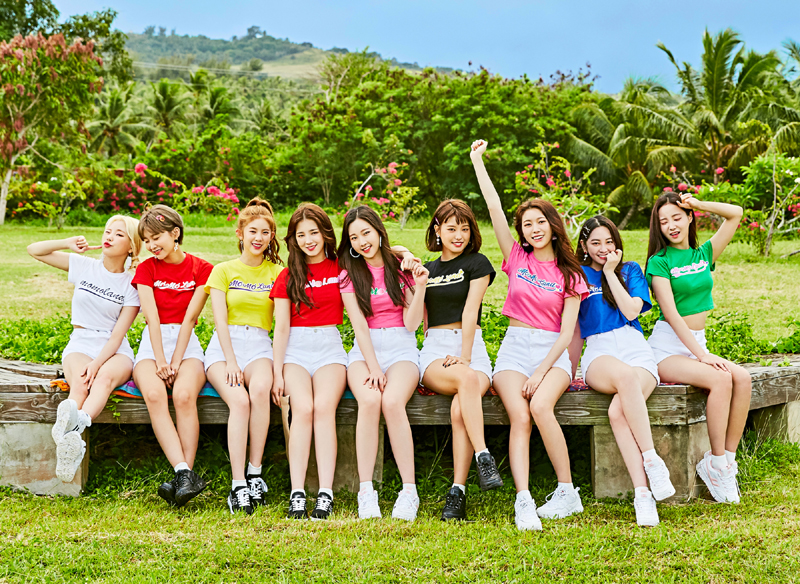 MOMOLAND