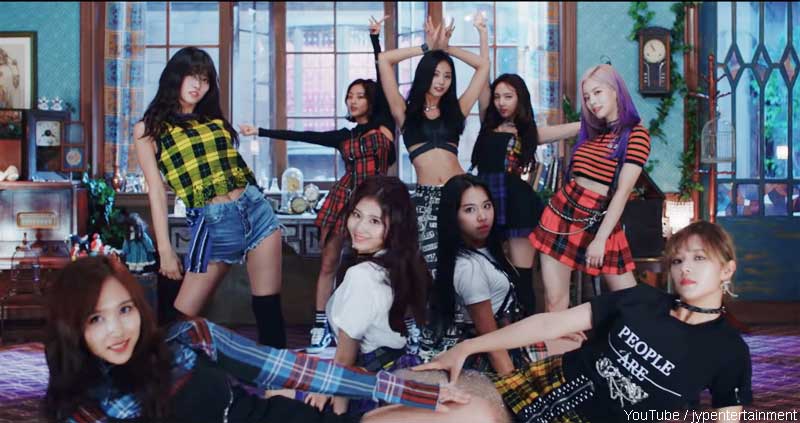 Twice Outfits That Define Each Era The Best K Pop Allkpop Forums