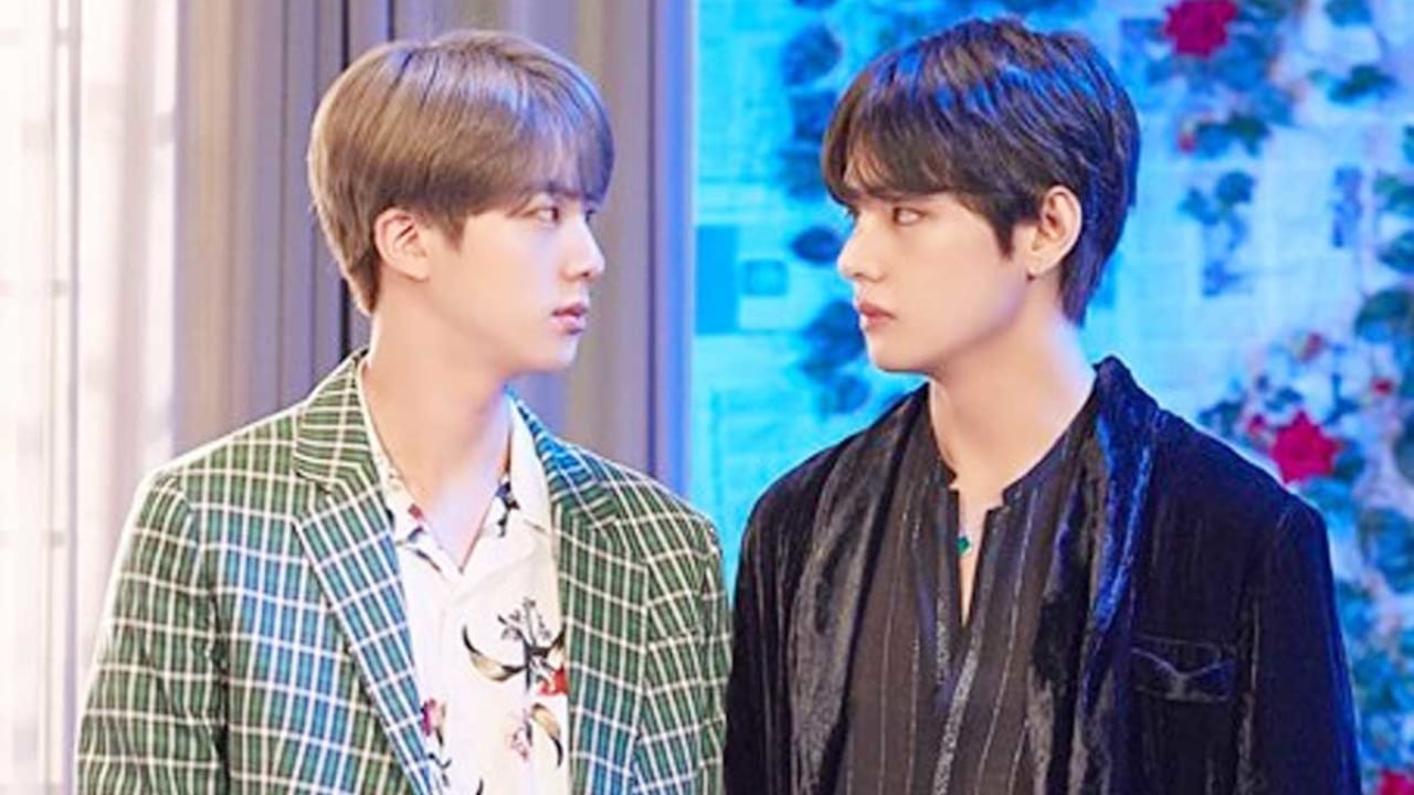 Bts 防弾少年団 Vがイケメンすぎて思わず固まってしまったジンにファン共感 みんなジンと同じ反応になるわ Kpop Monster Bts 防弾少年団 Vがイケメンすぎて思わず固まってしまったジンにファン共感 みんなジンと同じ反応になるわ Kpop Monster