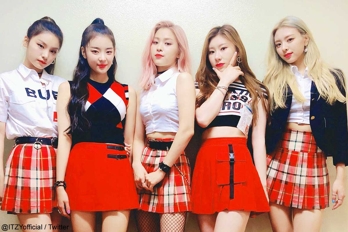 Twiceの妹分 Itzy ついにファンの名称が決定 ファンとの信頼関係を表す 注目のネーミングとは Kpop Monster