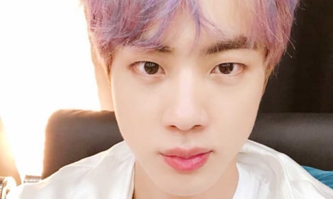 Bts ジンの歴代スマホケースのセンスが良すぎる だれが見てもジンのものだとわかるインパクトに爆笑 ジンの内面が表れたチョイスにほっこり Kpop Monster Bts ジンの歴代スマホケースのセンスが良すぎる だれが見てもジンのものだとわかるインパクトに爆笑 ジンの内面が表れたチョイスにほっこり Kpop Monster