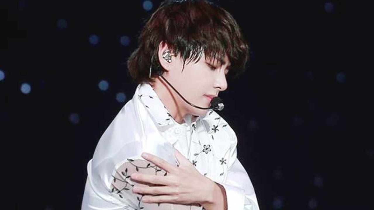 Bts Vは 火の神 みごとに 炎 を操る迫力満点のパフォーマンスで観客を魅了 動画あり Kpop Monster Bts Vは 火の神 みごとに 炎 を操る迫力満点のパフォーマンスで観客を魅了 動画あり Kpop Monster