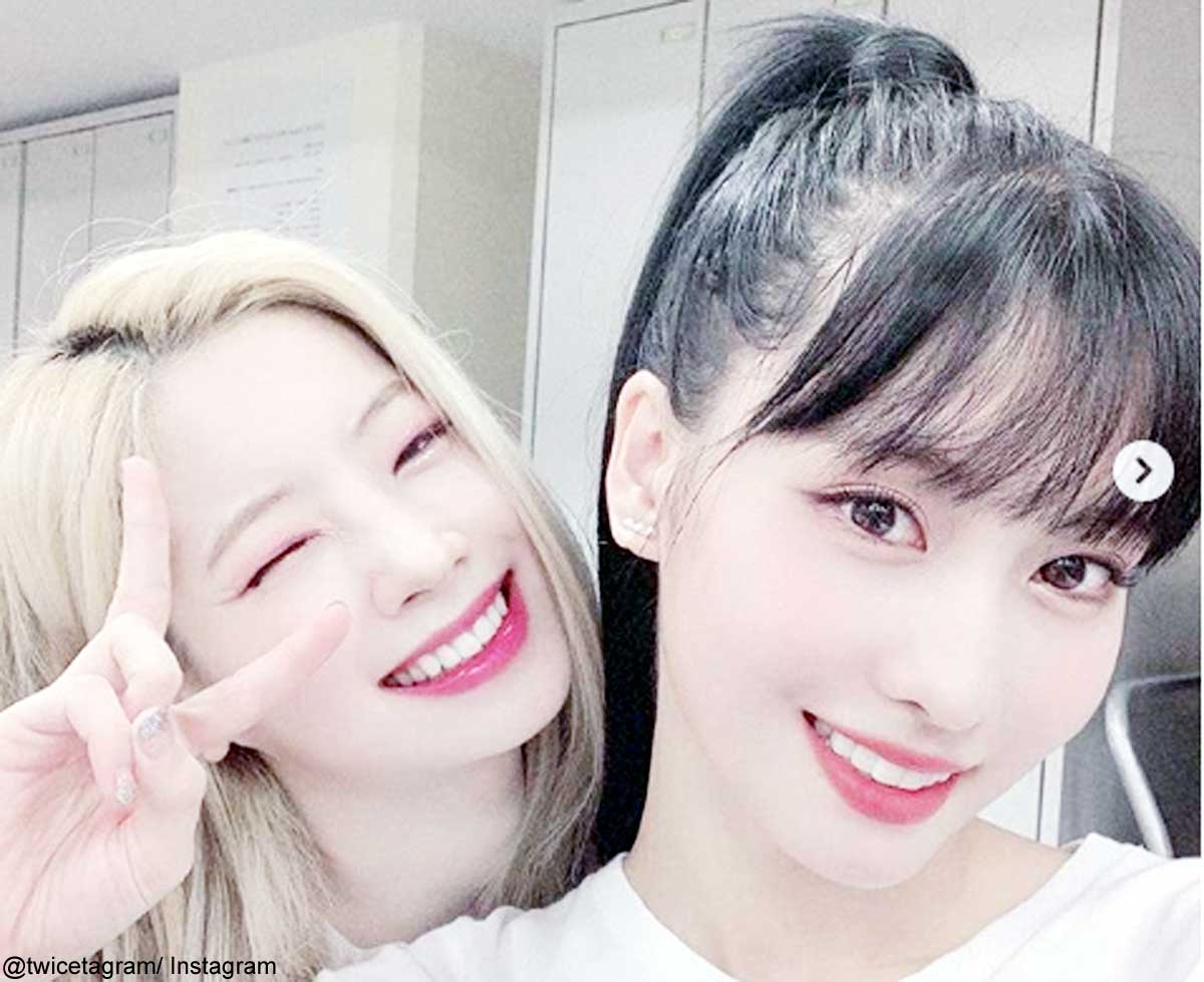 Twice モモ ダヒョンとのキュートな２ショットからステージの裏側まで 未公開写真を大量放出 写真あり Kpop Monster