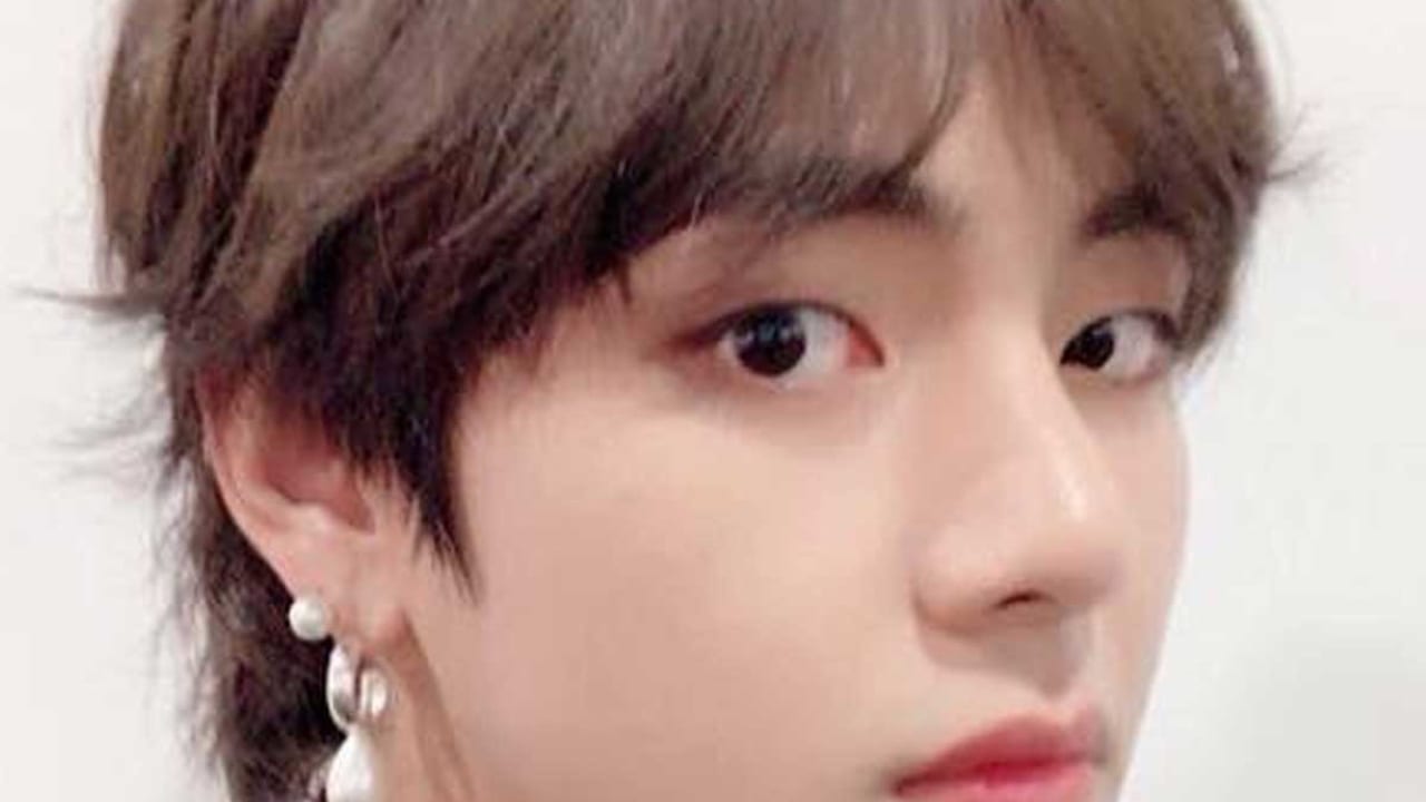 Bts V 聴く者を魅了する深い歌声を世界が評価 ソウルフルな声と広い音域をメディアが絶賛 Kpop Monster