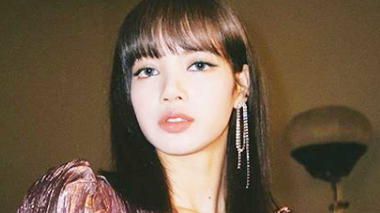 Blackpink リサに同じ衣装ばかり着させないで ワンパターンすぎるスタイリングにファンが物申す Kpop Monster Blackpink リサに同じ衣装ばかり着させないで ワンパターンすぎるスタイリングにファンが物申す Kpop Monster