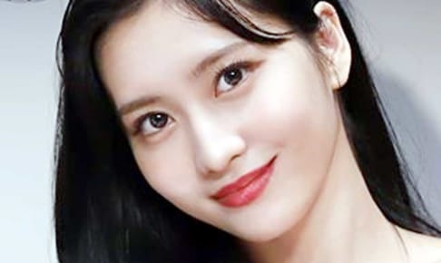 Twice モモ 人生最高の一曲を明かす 歌にまつわる感動的なエピソードとは Kpop Monster Twice モモ 人生最高の一曲を明かす 歌にまつわる感動的なエピソードとは Kpop Monster