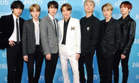BTS ジミンとV、授賞式で突然始まったコントがかわいい！ 四次元キャラ 