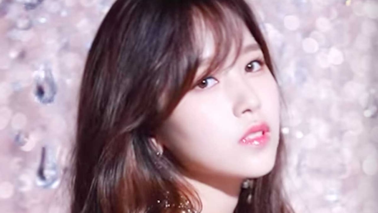 Twice ミナの美しさは異次元 こんなに上品な人いるの 実際に会った人がその驚愕の美しさを語る Kpop Monster Twice ミナの美しさは異次元 こんなに上品な人いるの 実際に会った人がその驚愕の美しさを語る Kpop Monster