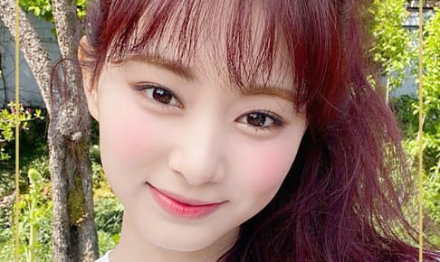 TWICE ツウィ