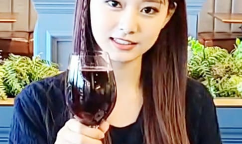 TWICE ツウィ