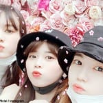 （左から）NiziU ニナ、リク、アヤカ