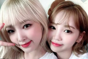 IZ*ONE チェ・イェナ（左）、キム・チェウォン