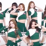 NiziU（左上から時計回りに）リク、ニナ、マコ、アヤカ、ミイヒ、リマ、マヤ、リオ、マユカ
