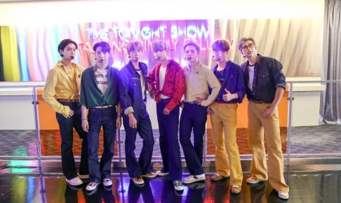Bts Dynamite Mvのあのシーンはメンバーたちの即興だった その場で考えたとは思えないクオリティと彼らの才能に感嘆の声 動画 Kpop Monster Bts Dynamite Mvのあのシーンはメンバーたちの即興だった その場で考えたとは思えないクオリティと彼らの才能に感嘆の声 動画 Kpop Monster