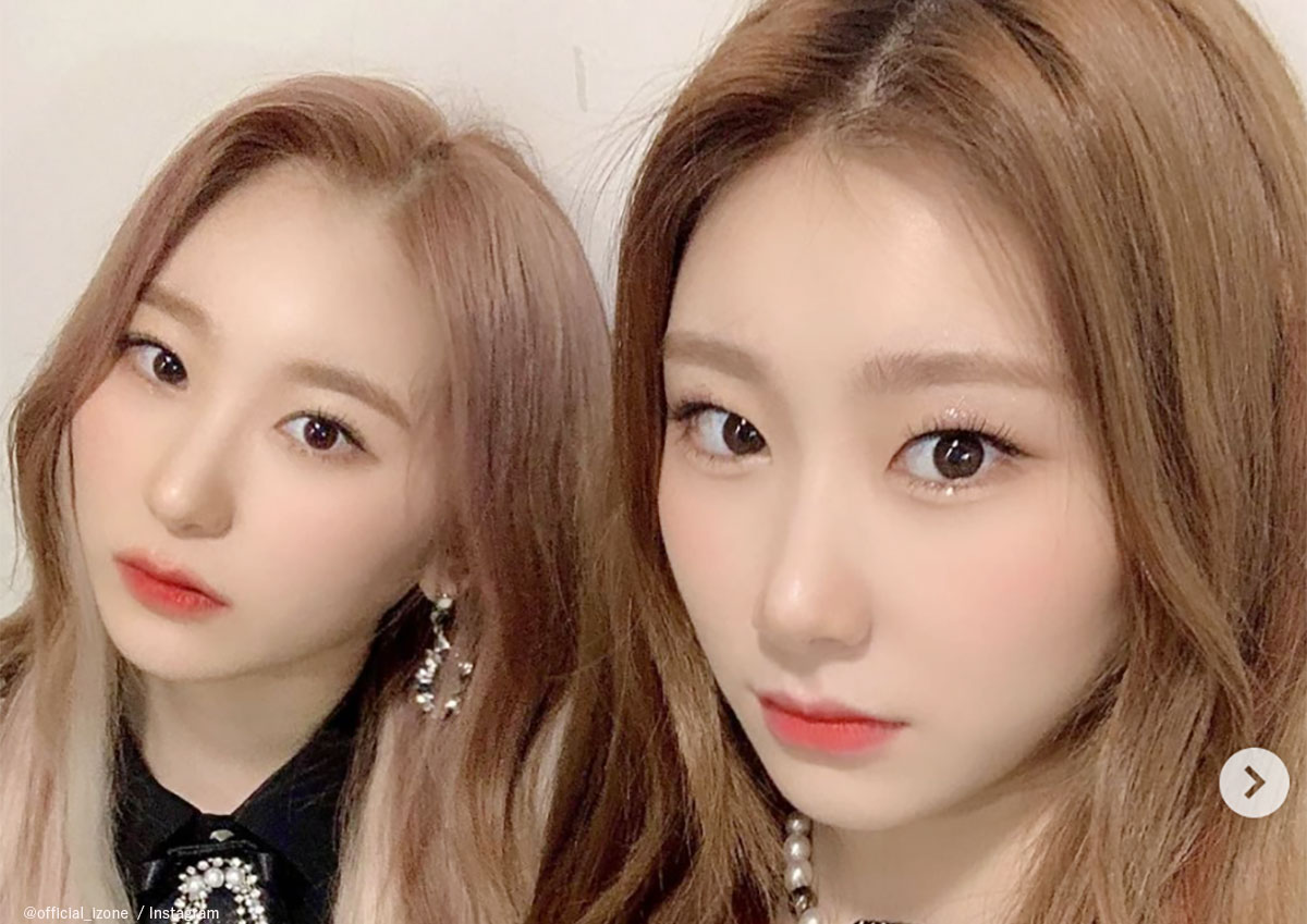 （左から）IZ*ONE チェヨン、ITZY チェリョン