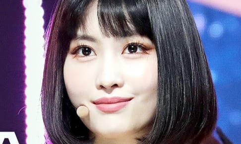 TWICE モモ