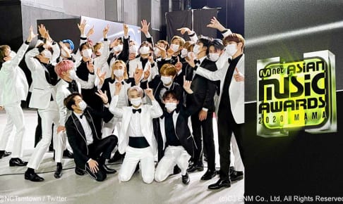 NCT、「2020 Mnet ASIAN MUSIC AWARDS (MAMA)」（右）