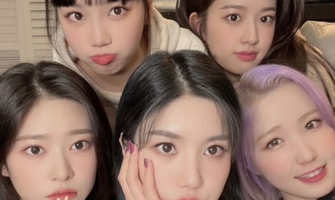 IZ*ONE（左上から時計回りに）チェウォン、ユジン、本田仁美、ウンビ、ミンジュ