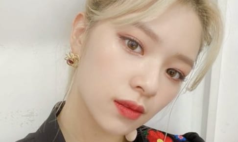 Twice ジョンヨン ファン待望の金髪ショートヘアが復活 握りこぶしほどの小さな顔を引き立てるヘアスタイルにファン大興奮 写真 Kpop Monster