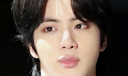 Bts ジン ファンを騒然とさせる驚きの過去を初告白 じつは幼い頃 で ジンがさらっと明かした衝撃のエピソード とつぜん披露されたまさかの才能にびっくり Kpop Monster