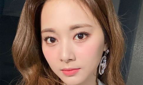 Twice モモ さすがヘアスタイルのトレンドセッター 清純さのなかにさりげない色気 モードな ウルフカット が超かわいい 写真 Kpop Monster Twice モモ さすがヘアスタイルのトレンドセッター 清純さのなかにさりげない色気 モードな ウルフカット が超かわいい 写真 Kpop Monster