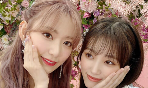 IZ*ONE 活動終了の宮脇咲良（左）、矢吹奈子（右）