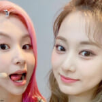 TWICE チェヨン（左）、ツウィ（右）