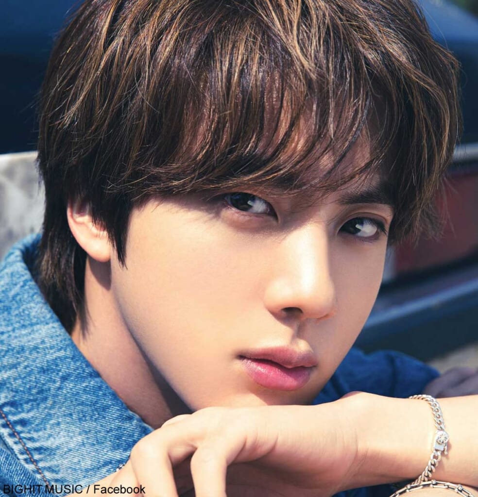 BTS ジン、なんとデビュー前に大物アイドルのMVに出演していた！ 登場したのは当時韓国で大ブームを巻き起こしていたアノ曲・・ あまり知られて ...