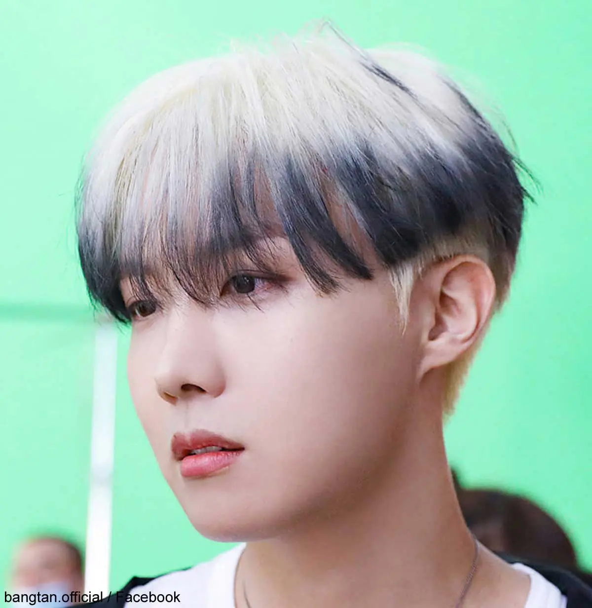 Bts J Hope 伝説の セクシーダンス を再び披露 大胆すぎる動きにメンバーは崩れ落ちながら大爆笑 一度見たら忘れられない衝撃のダンスにくぎづけ Kpop Monster