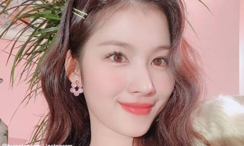 TWICE サナ