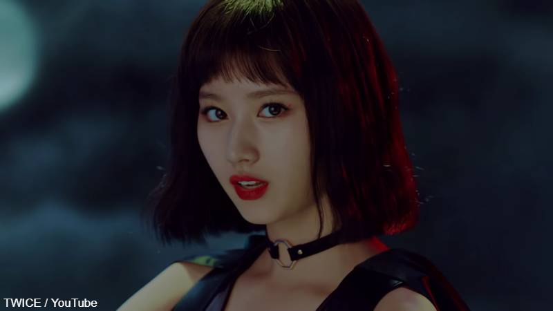 TWICE サナ / 「TT」MV