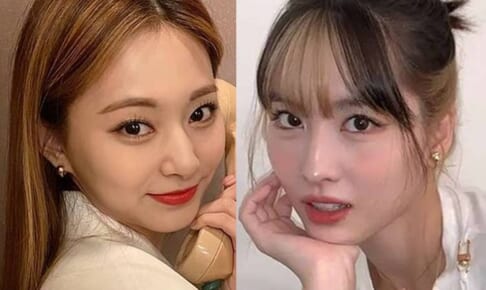 TWICE ツウィ（左）、モモ（右）