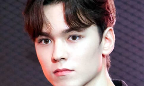 SEVENTEEN バーノン