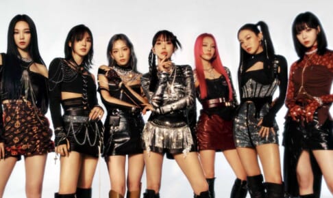 aespa カリナ、Red Velvet ウェンディ、少女時代 テヨン、BoA、少女時代 ヒョヨン、Red Velvet スルギ、aespa ウィンター（右）