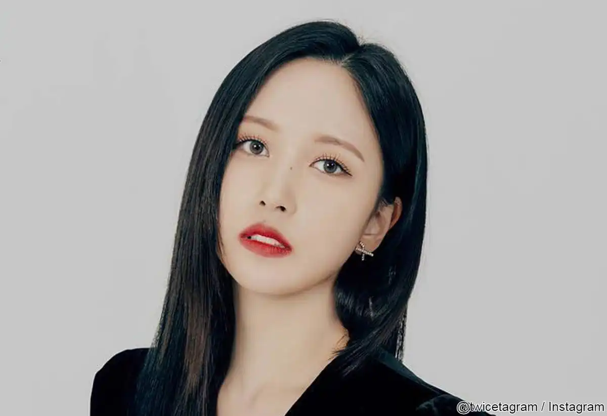 Twice ミナ お母さんに詐欺師だと思われてショック 一体なぜ しょんぼりするミナもかわいすぎるとファン悶絶 Kpop Monster Twice ミナ お母さんに詐欺師だと思われてショック 一体なぜ しょんぼりするミナもかわいすぎるとファン悶絶 Kpop Monster
