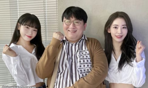 （左から）LE SSERAFIM キム・チェウォン、パン・シヒョク、LE SSERAFIM 宮脇咲良