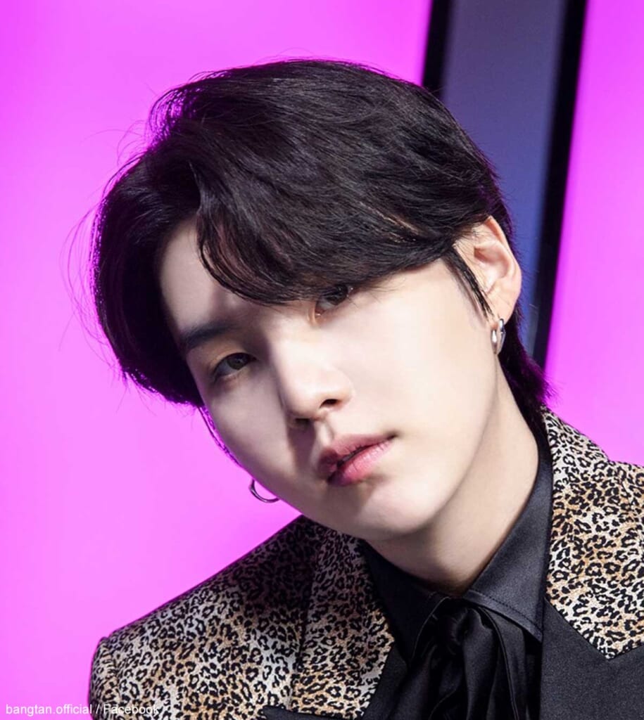 新品未使用】BTS SUGA ユンギ 着用 ベロア スカジャン 刺繍
