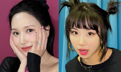 TWICE ミナ（左）、チェヨン（右）