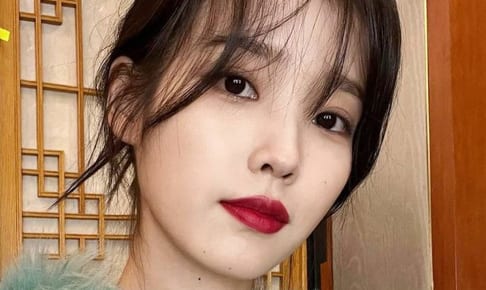 IU
