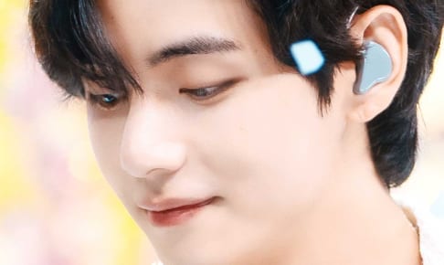 BTS V