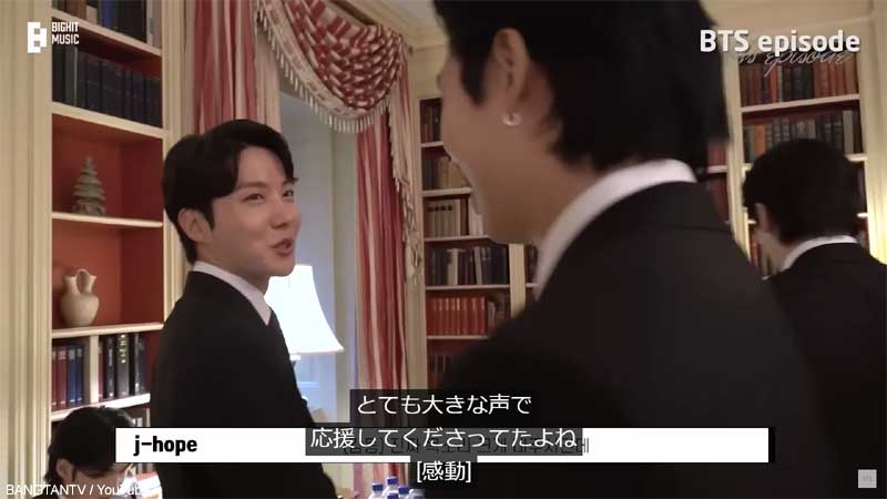 記者について話すJ-HOPEとRM