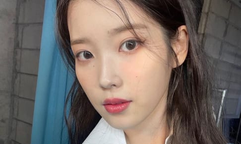 IU