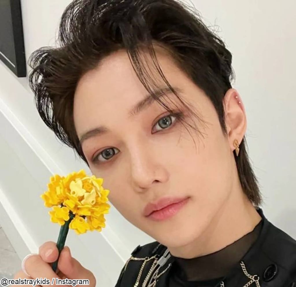 Stray Kids フィリックス、妹に内緒で帰国サプライズ! 顔を見るなり思わず大号泣・・ あたたかい兄妹愛が伝わる再会シーンが感動的すぎる ...