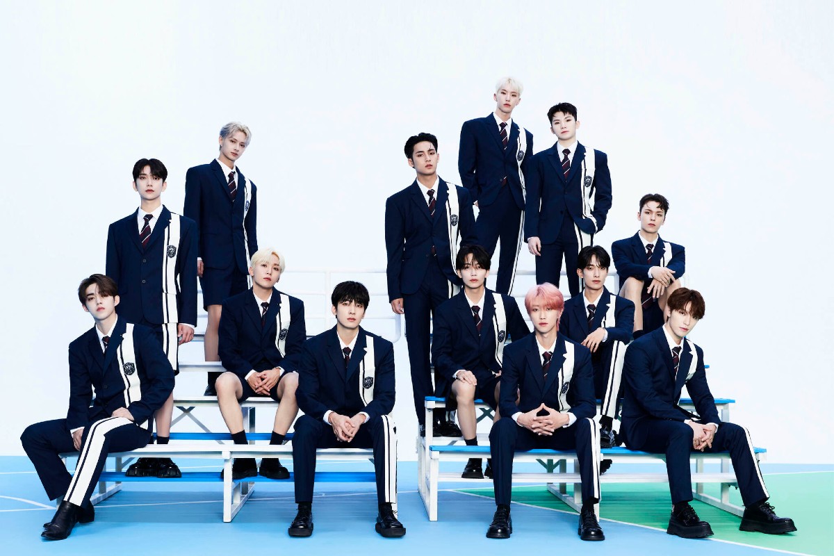 SEVENTEEN (P)&(C) PLEDIS Entertainment