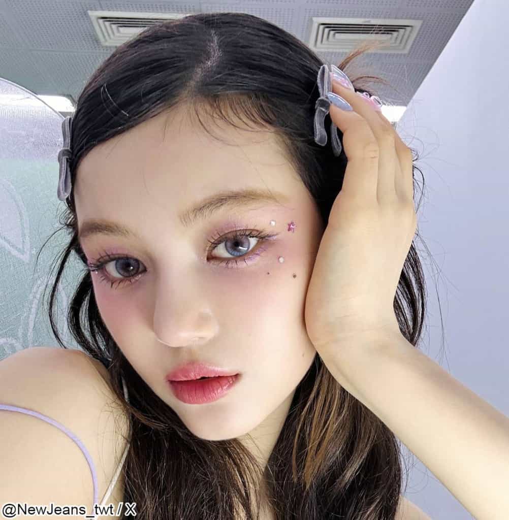 NewJeans ダニエル、撮影中のおやつは野菜! 彼女の美しいスタイルに納得…健康的な彼女の習慣に注目殺到 - KPOP monster