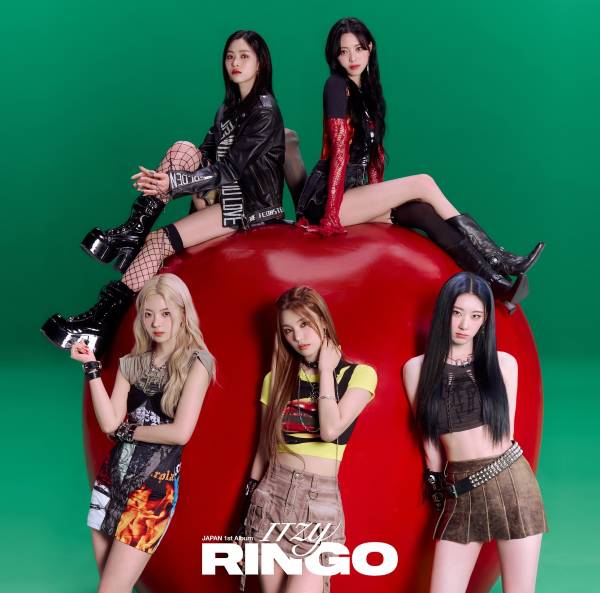 ITZY JAPAN 1st Album『RINGO』初回限定盤A